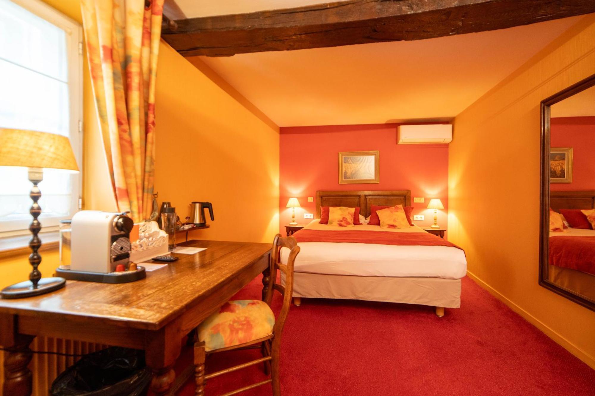 Hotel Wilson - Teritoria Dijon Eksteriør bilde